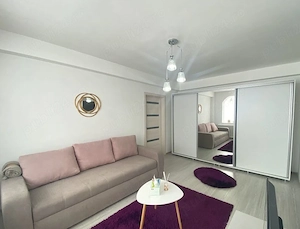 CHIRIE in zona Tractorul apartament 2 camere - imagine 4