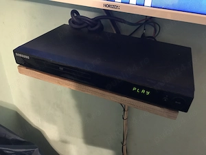 DVD Player, Redare: DVD Video, DVD-R -RW, DVD+R +RW, CD-R RW, MP3,WMA, Audio-CD, Picture-CD, JPEG