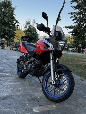 Vând Aprilia Pegaso strada 650 pentru categoria A2 35 kW  - imagine 4
