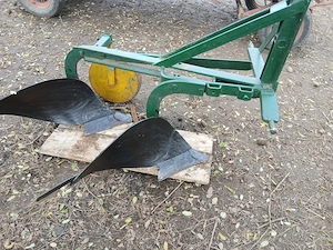 Vând plug agricol cu 2 trupițe (brazde), în stare excelentă   gata de lucru  - imagine 4
