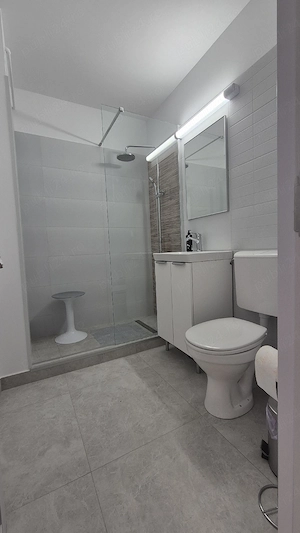 Inchiriez garsoniera regim hotelier 250lei  noapte - imagine 5