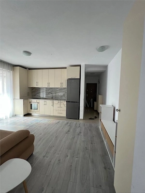 Giroc - 2 Camere - Amenajat - Loc de parcare inclus - imagine 3