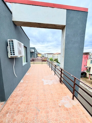 Giroc | Apartament 2 camere, 47 mp + terasă 27 mp – 80.000 € - imagine 2