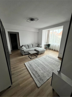 Proprietar închiriez apartament 2 camere, zona centrală în apropierea facultății de mecanica. - imagine 5