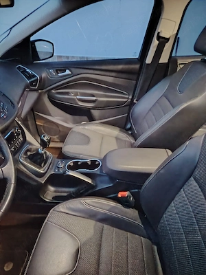 Vand Ford Kuga - imagine 5