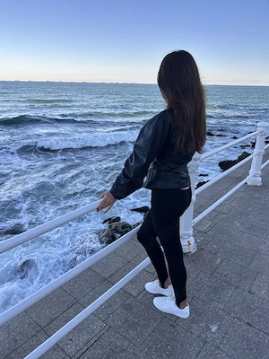 Hi Hi, I m woman from Ukraine. Please don t call me on WhatsApp.