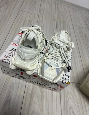 sneakers dolce & gabbana, space white , calitate premium , size 41