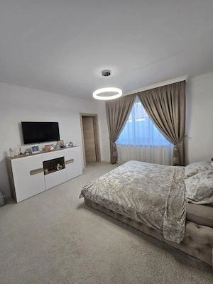🏡✨ CASĂ PREMIUM  ȘENDRENI – 305 MP LOCUIBILI, TEREN 1.000 mp - imagine 8