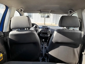 VW Polo 9n 1.4 TDI, Anul fabricație 2003 pentru reparat motor defect. 550 euro Neg.  - imagine 5