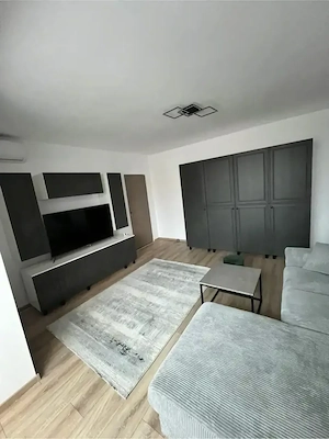 Proprietar închiriez apartament 2 camere, zona centrală în apropierea facultății de mecanica. - imagine 3