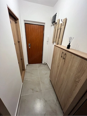 Proprietar închiriez apartament 2 camere, zona centrală în apropierea facultății de mecanica. - imagine 6