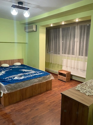 Proprietar, inchiriez apartament 2 camera in Resita ( Govandari )  - imagine 8