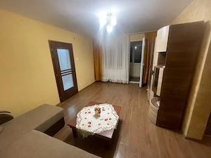 Proprietar, inchiriez apartament 2 camera in Resita ( Govandari )  - imagine 6