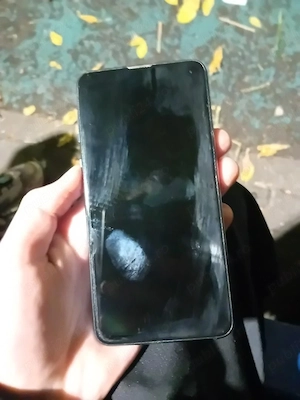 schimb Samsung Galaxy S10e
