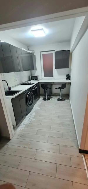 Închiriez apartament 2 camere piata sudului - imagine 2