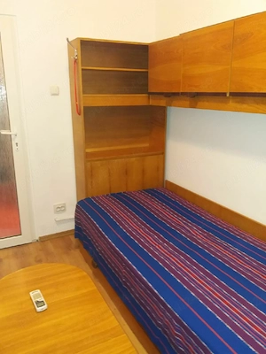 Proprietar, vand garsoniera in zona UMT - imagine 3