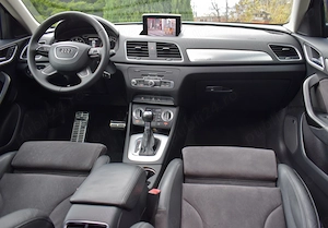 Q3 QUATTRO (4x4 permanent) S-LINE 2.0 TFSI 211Cp Piele Panoramica CUTIE AUTOMATA S-tronic 7+1 Xenon - imagine 6