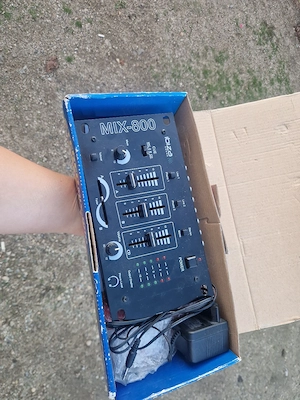 Stație amplificatoare mixer 