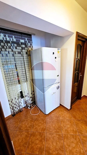 Apartament cu 3 camere de închiriat în zona Precista - imagine 10