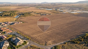 TEREN 4350 MP INTRAVILAN/ FAGARAS/ OPORTUNITATE Dezvoltare imobiliara! - imagine 4
