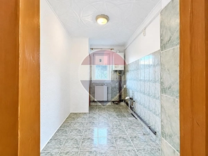 APARTAMENT CU 3 CAMERE DECOMANDAT | 51 MP | CENTRAL | ZĂRNEȘTI - imagine 4