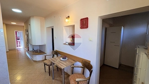 Apartament spațios la ultimul nivel, cu vedere la centrul Mediașului - imagine 9