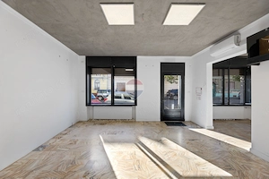 Spațiu comercial de 110mp de închiriat în zona Ultracentral - imagine 4