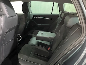 Skoda Octavia - imagine 12