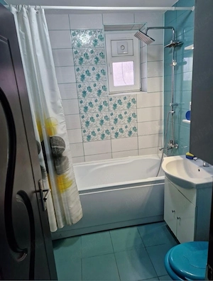 inchiriez apartament 2 camere  - imagine 4
