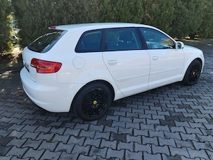 Audi A3 Automat An 2012 - imagine 3