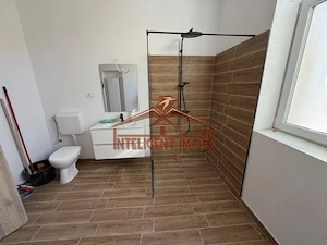 Bomba!!!! Apartament 3 camere la casa in zona centrala - imagine 7