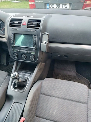 Se vinde vw jetta 2008 170cp - imagine 3