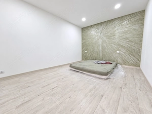Casa renovata cu teren 730mp in Piata Centrala - imagine 4