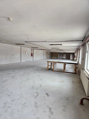 Spatiu de inchiriat pe strada Cernăuti, nr. 99, 380 mp, 3 euro mp - imagine 2