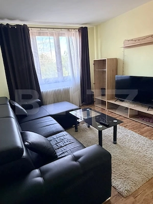 Apartament 2 camere, zona semicentrala - imagine 2