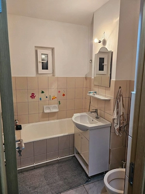 Apartament cu 2 camere zona Util  - imagine 9