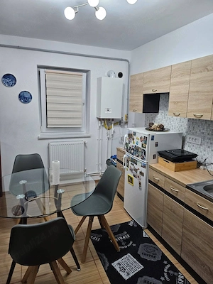 Apartament cu 2 camere zona Util 