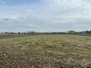 Teren Intravilan 2700 mp Podul Olt - imagine 6
