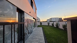 Casa premium 121 mp, teren 340 mp, clasa energetica A+, finisaje de lux - imagine 2