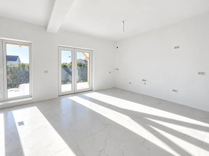 Duplex pe Parter | 70 MP Utili | Pozitie centrala | Mosnita Veche - imagine 10