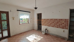 Casa singur in curte zona ZONA ISTORICA langa Seminarul Teologic