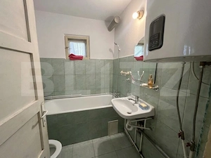 Casă de vânzare în Ocna Mures-1100mp teren - imagine 2