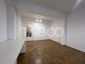 Apartament de vanzare cu 4 camere decomandate in Marasti langa Piata  - imagine 3