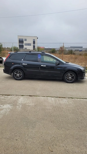 Vand Ford  Focus 2 - imagine 3