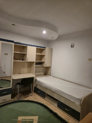 Inchiriez apartament pe termen lung - imagine 5
