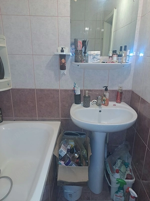 Vând apartament cu o camera - imagine 4