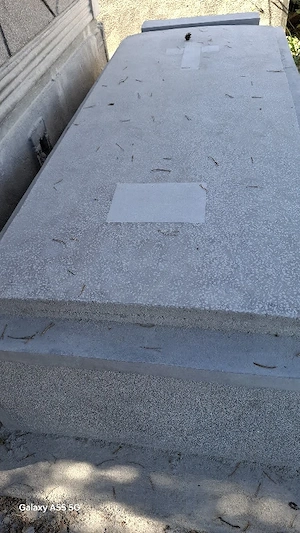 Vand cripta cu 2 locuri cimitirul Sf Gheorghe Pitesti - imagine 3
