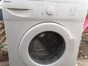 Vind mașina de spălat Beko 5 kg 