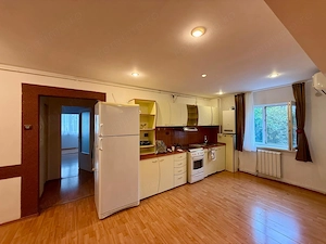 Apartament 3 camere- 2 bai-decomandat-etaj 1-zona Mihai Eminescu ( Profi) - imagine 8