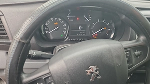  Vand Peugeot Expert  an fabricatie 2020 - imagine 2